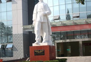青岛白求恩纪念雕塑——传承医学先驱的精神