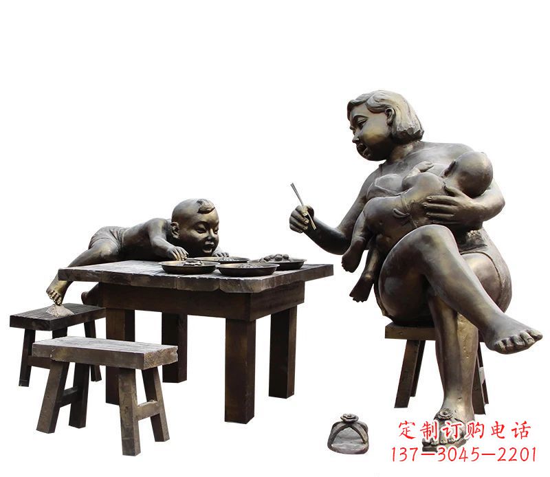 青岛哺乳的母亲和吃饭的儿童公园小品铜雕