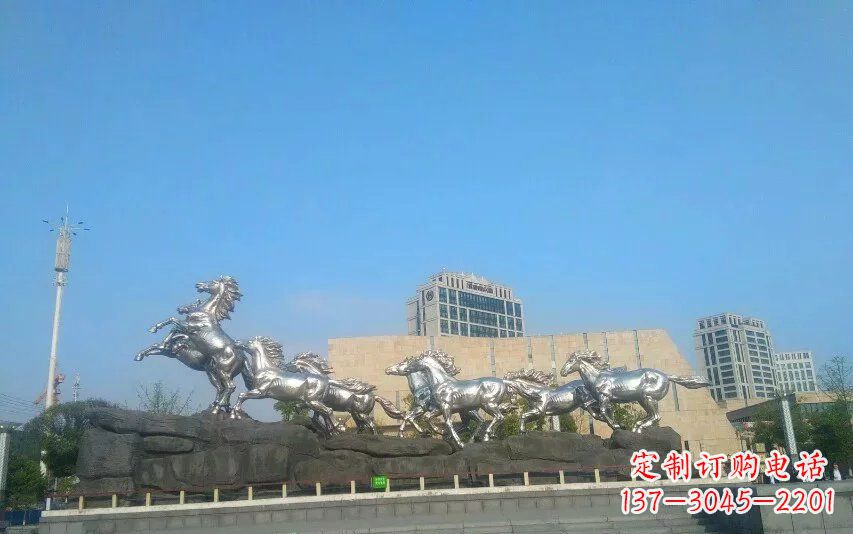 青岛不锈钢八匹马动物雕塑