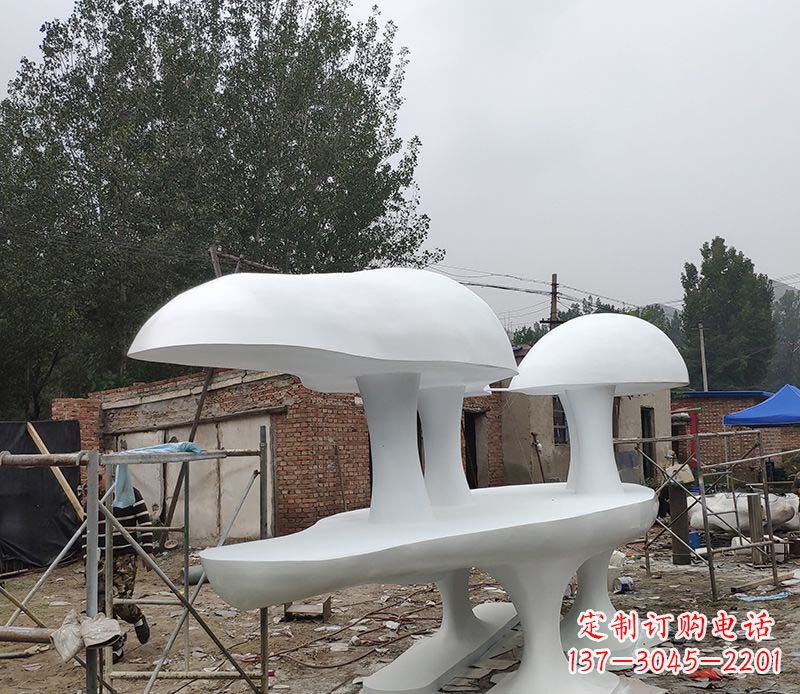 青岛不锈钢公园蘑菇云朵雕塑