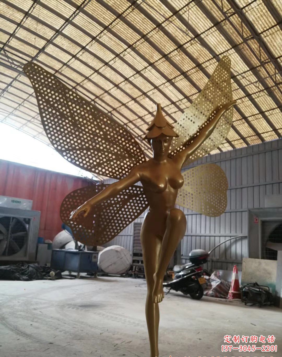 青岛不锈钢蝴蝶仙子雕塑精美的美丽之作