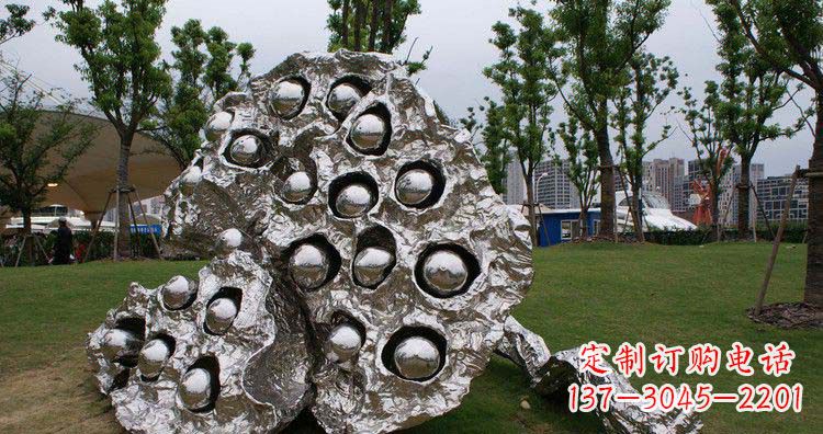 青岛不锈钢莲蓬精美雕塑铸就华丽景观
