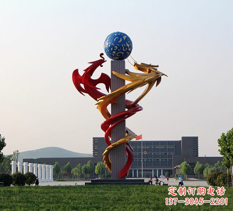 青岛不锈钢龙凤雕塑神秘而又神奇