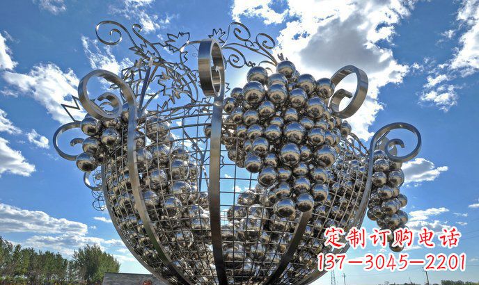 青岛不锈钢葡萄雕塑精致美观、经久耐用