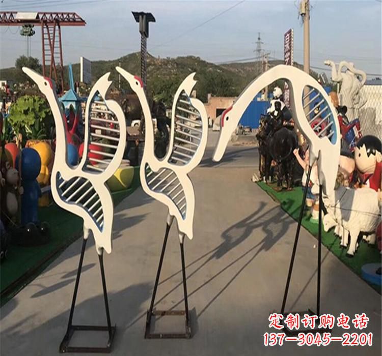 青岛不锈钢仙鹤雕塑 (2)