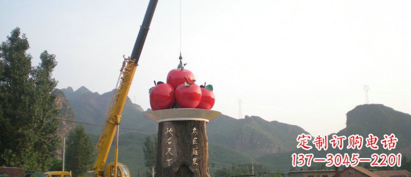 青岛不锈钢苹果雕塑缔造城市风采