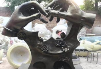青岛精美铜戒指雕塑