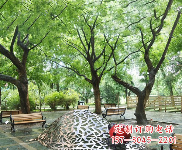 青岛悠久活力-不锈钢瓢虫雕塑