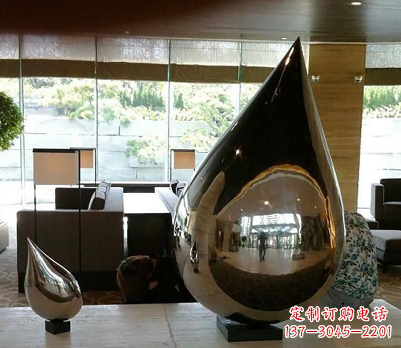 青岛公园不锈钢水滴球景观雕塑