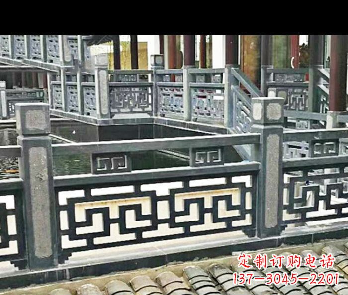 青岛中领雕塑精致仿古石栏板