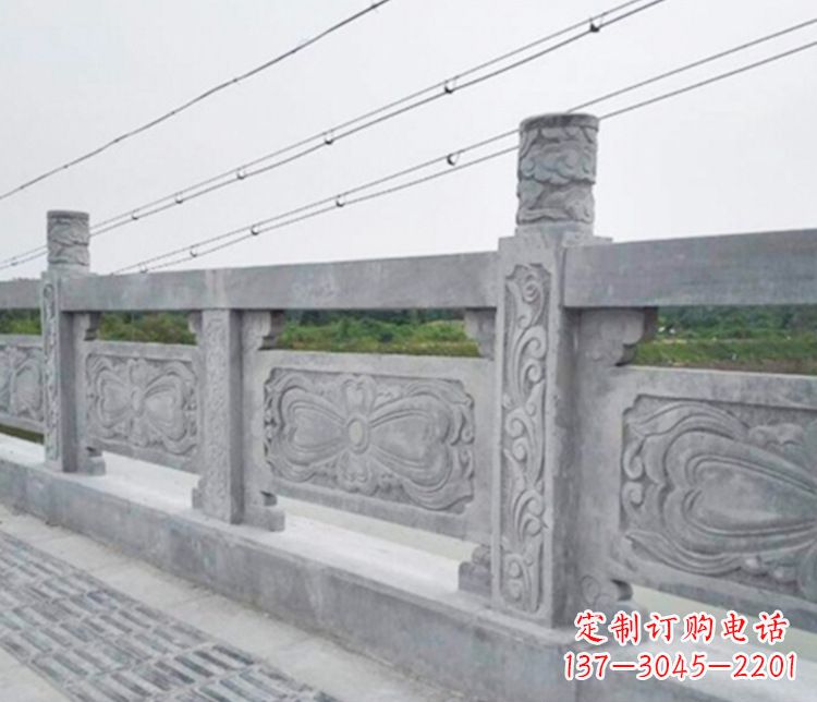 青岛公园仿古石栏板雕塑