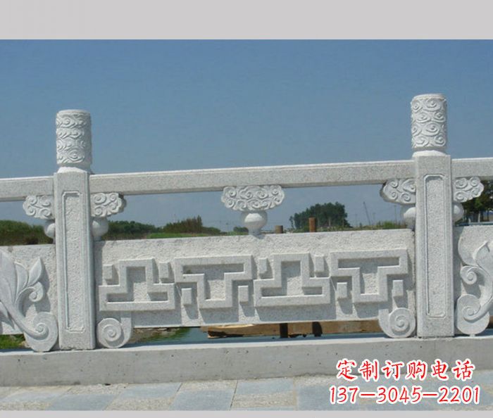 青岛公园景观大理石栏板雕塑