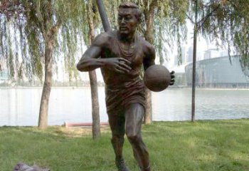 青岛公园打篮球人物铜雕塑