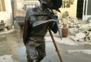 青岛公园打鱼渔夫人物铜雕
