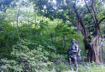 青岛铜雕西方女人人物雕塑