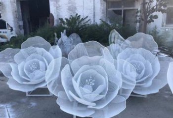 青岛广场不锈钢镂空花朵雕塑