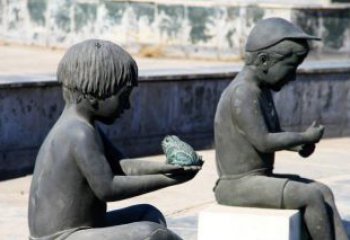 青岛儿童景观铜雕，携带童趣的青蛙