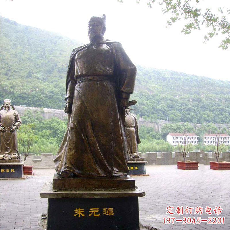 青岛传承古代荣耀，朱元璋帝王铜雕塑像