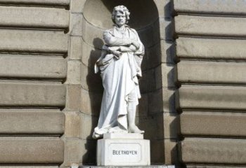 青岛汉白玉贝多芬石雕像-世界著名作曲家音乐家人物雕塑