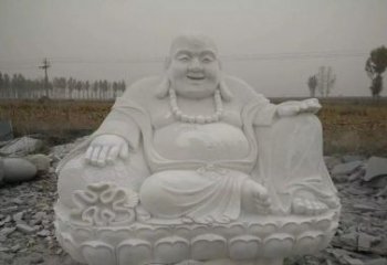 青岛质感非凡的汉白玉弥勒佛雕塑