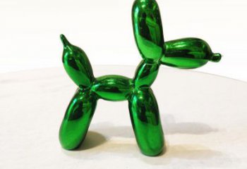 青岛绿色气球狗雕塑——精美设计，助您实现室内梦想装饰