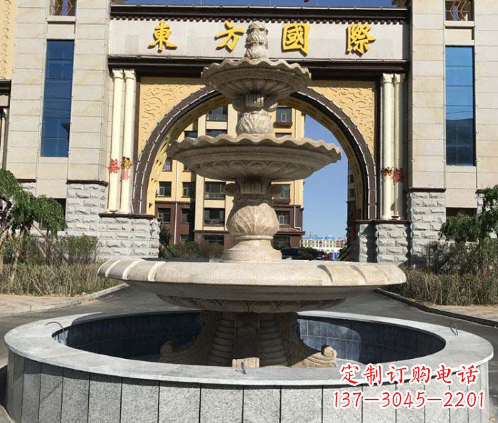 青岛三层欧式喷泉石雕，为小区增添质感