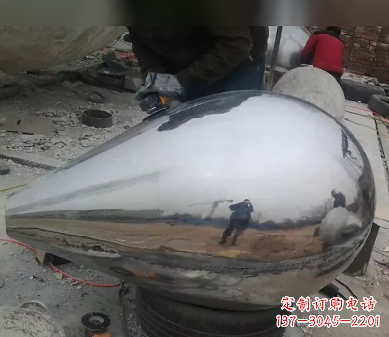 青岛水滴不锈钢商场雕塑