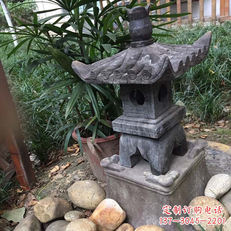青岛寺庙园林青石做旧仿古石灯