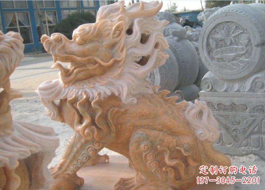 青岛晚霞红神兽麒麟雕塑