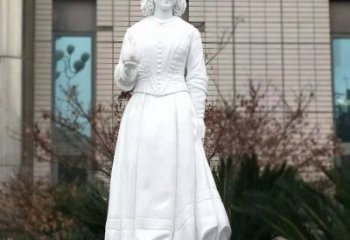 青岛纪念南丁格尔的精美雕塑