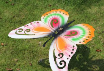 青岛暖色不锈钢蝴蝶雕塑--精致细腻如蝶般的自在