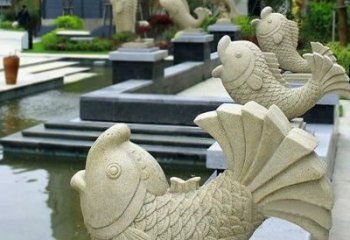 青岛喷水鱼砂岩石雕-园林水池雕塑