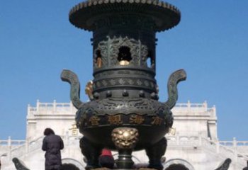 青岛三足香炉铜雕唯美重现历史