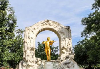 青岛世界名人古典主义作曲家莫扎特公园铜雕像