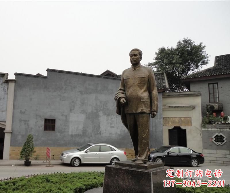 青岛周恩来铜雕