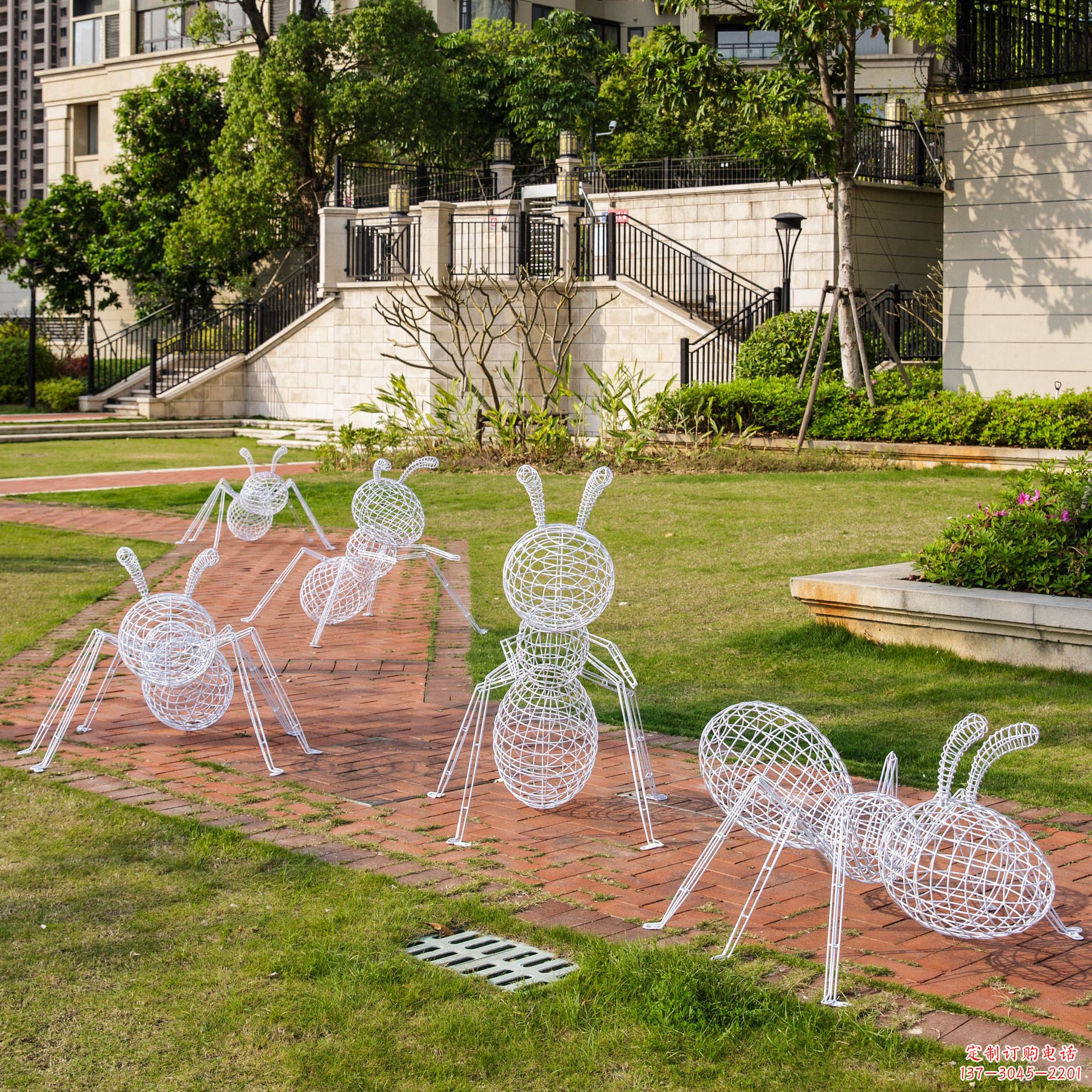 青岛蚂蚁雕塑-户外公园大型不锈钢镂空蚂蚁雕塑